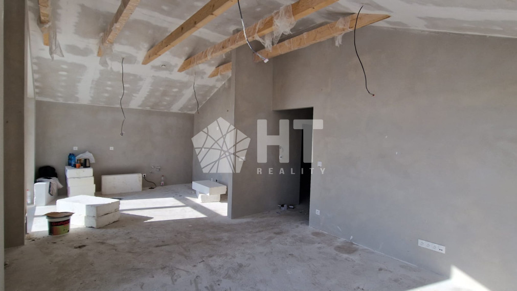 Ponúkame na predaj 5 izbový rodinný dom s ÚP 135,7m2 ,pozemok 663m2, Zohor, Lábska ulica - Kolaudujeme