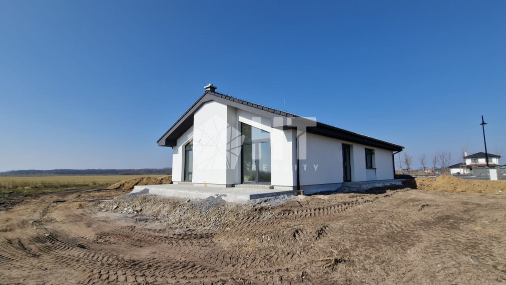 Ponúkame na predaj 5 izbový rodinný dom s ÚP 135,7m2 ,pozemok 663m2, Zohor, Lábska ulica - Kolaudujeme