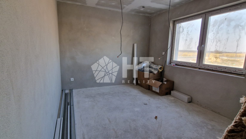 Ponúkame na predaj 5 izbový rodinný dom s ÚP 135,7m2 ,pozemok 663m2, Zohor, Lábska ulica - Kolaudujeme