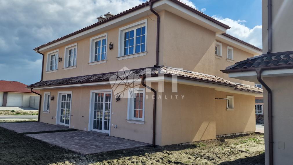 SKOLAUDOVANÁ NOVOSTAVBA - TOSKANA VRAKUŇA, DVOJDOMY JUŽANSKÉHO TYPU- TYP DOMU 6, BA II. Vrakuňa, Magnóliová