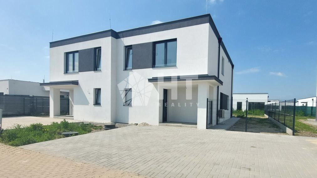 PRIESTRANNÝ 4 izbový RD-128 m2 s tepelným čerpadlom a rekuperáciou, POZEMOK 330 m2, Chorvátsky Grob, MA 2