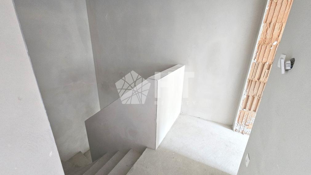 6-izbový rodinný dom s 3 kúpeľňami s ÚP 166 m2, POZEMOK 600 m2, Vinosady, iba 4 km od Pezinka