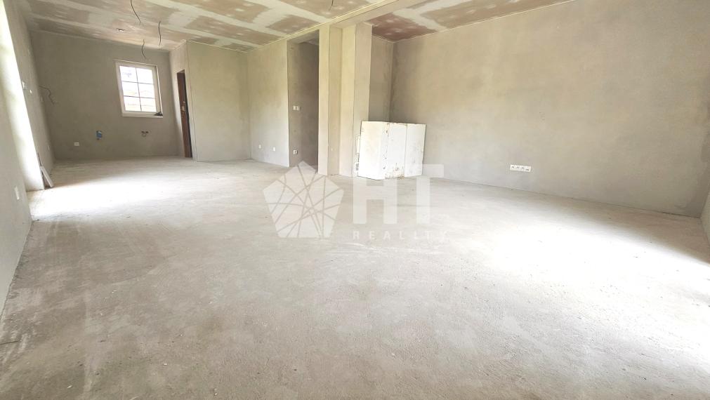 6-izbový rodinný dom s 3 kúpeľňami s ÚP 166 m2, POZEMOK 600 m2, Vinosady, iba 4 km od Pezinka