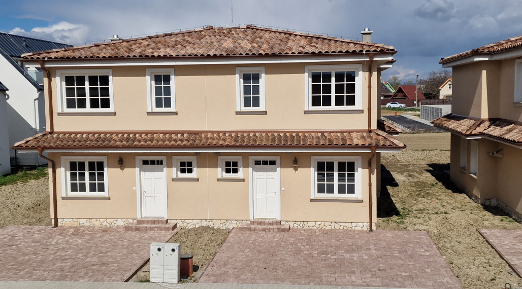 Luxusný 4 izbový byt v projekte Toskana - BA Vrakuňa, s 3 parkovacími miestami, terasou 20m2 a pozemkom