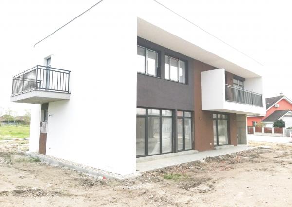 PRED DOKONČENÍM: 3 izby (ÚP 75m2), vlastná záhradka (122m2) + 2 parkovacie miesta, Ch. Grob – ČV, iba 4 km do BA